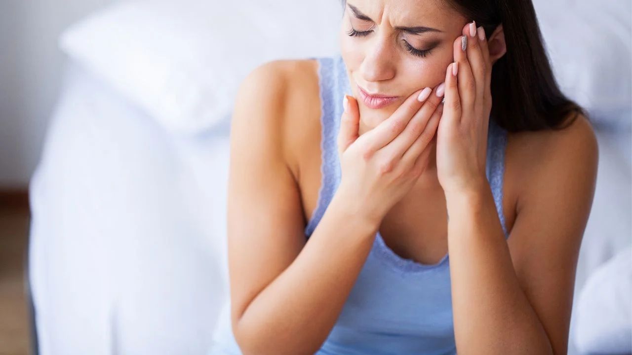 Domowe Sposoby Na Ból Zęba Jak Załagodzić Ból Przed Wizytą U Dentysty Zaradnakobietapl 7800