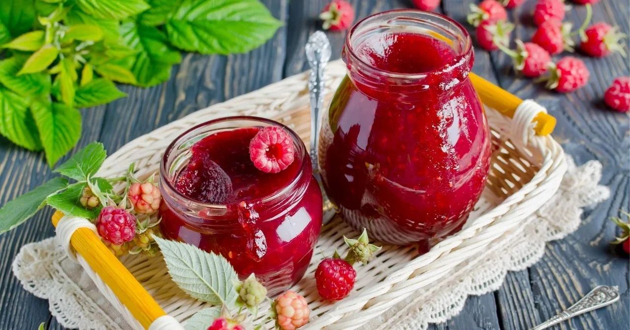 Dżem z malin – domowy przepis ze smakiem! | ZaradnaKobieta.pl