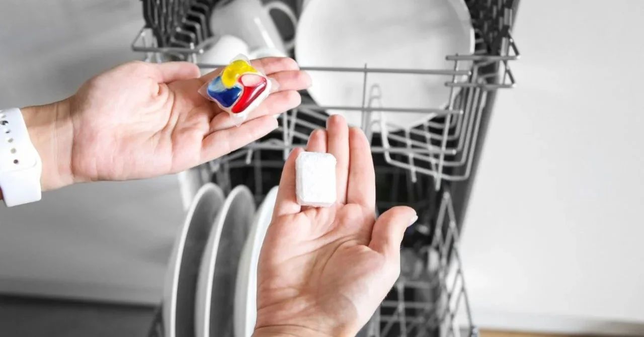 Kapsułki do zmywania i płyn do naczyń Fairy: niezawodny wybór do Twojej kuchni